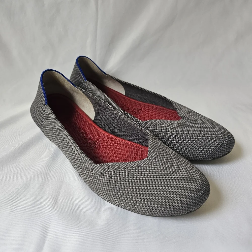 Rothy's  Round Toe Ballet Flat Shoe in Charcoal Washable 9,5